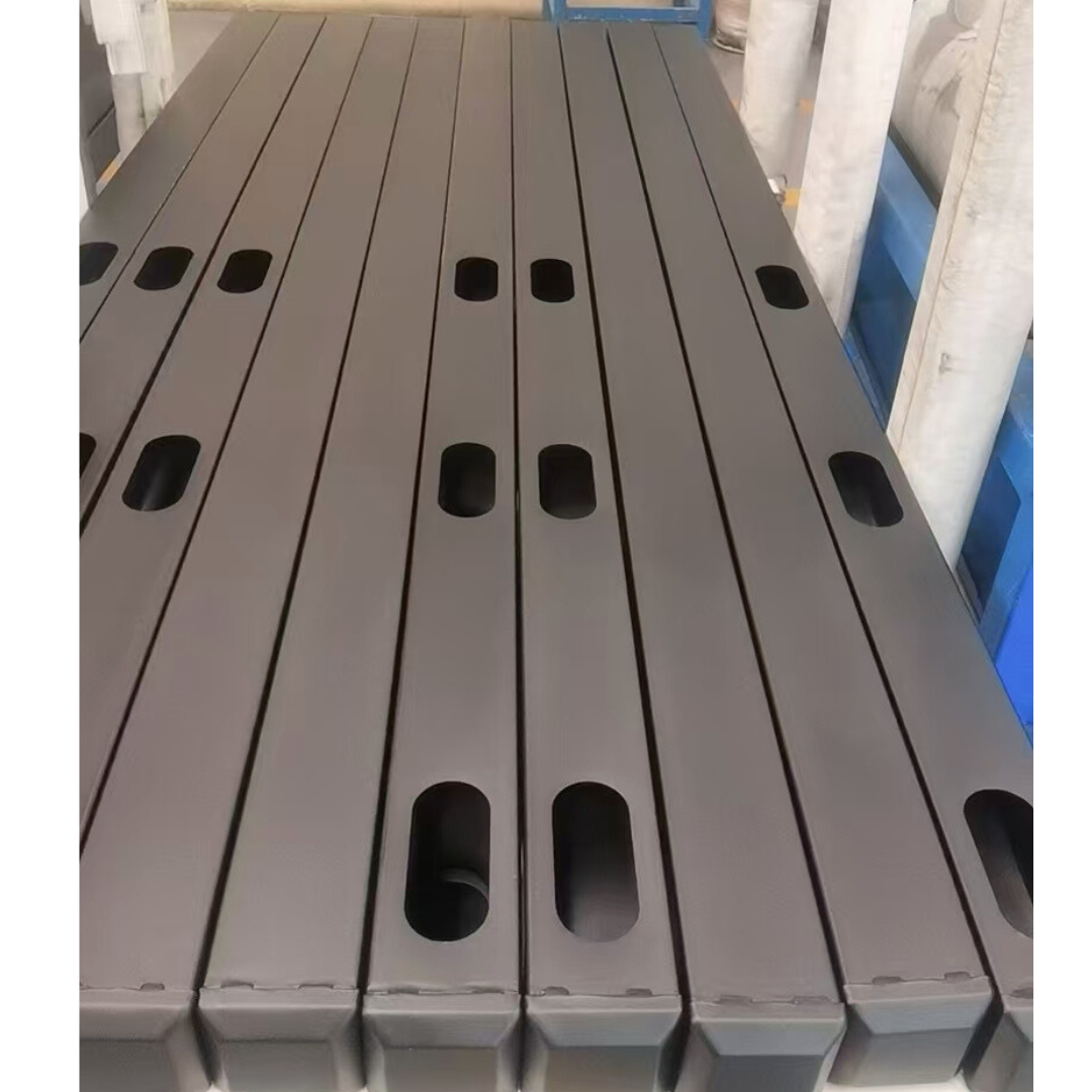 Oval Rail Black Design